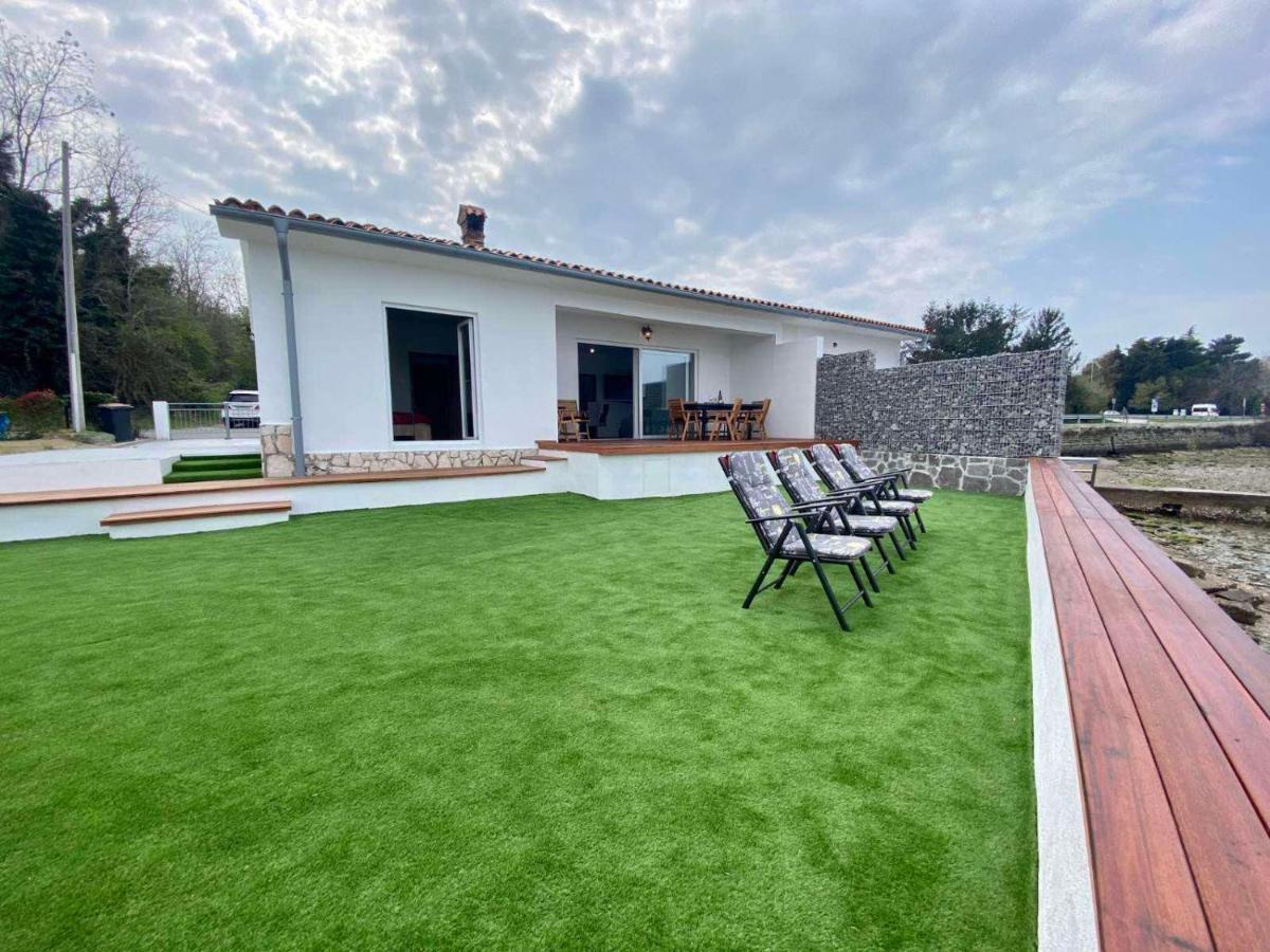Villa Olga - Uniqe House With Private Beach Ankaran Exterior photo